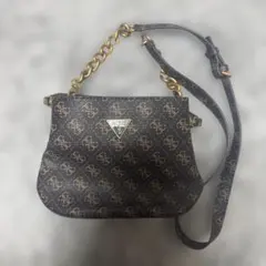 GUESS ショルダーバッグ モノグラム柄