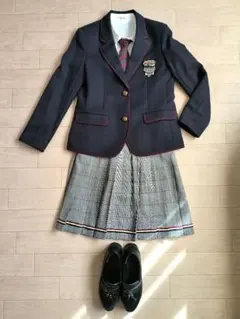 Item thumbnail for item aa85d1b2-915a-4734-837e-14a53a71edf2