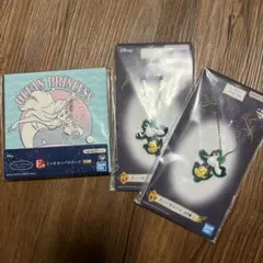 ディズニープリンセス 1番くじ Ｅ賞 Ｇ賞 ミニキャンバスボード ラバーチャーム