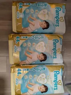 Pampers 肌へのいちばん パンツ Lサイズ 44枚×3パックのサムネイル