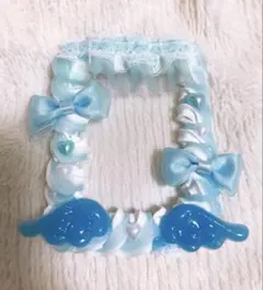 ホイップデコ　硬質トレカケース　B8サイズ　ハンドメイド　うるうる水色ウイング