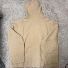 urban research タートルネックニット