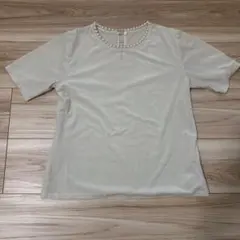 ココディール　半袖 Tシャツ パール装飾 ホワイト サイズ2のサムネイル