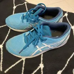 ASICS キッズスニーカー 青　22cm