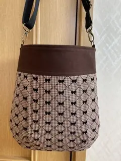 Item thumbnail for item 05060236-80e8-4988-8f6b-a879cca396ae