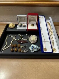 ネックレス　リング　プローチ　カメオ　ピアス