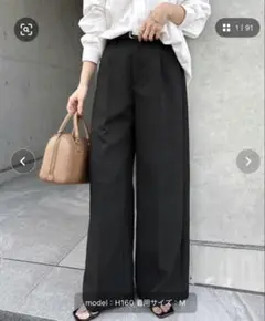 ブラック ワイドパンツ Mサイズのサムネイル