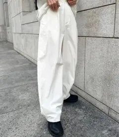 selectmoca by son タックバルーンワイドパンツ M ホワイト
