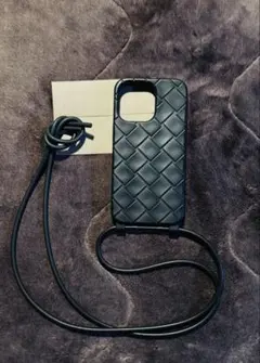 BOTTEGA VENETA iPhone13proケース ストラップ付のサムネイル