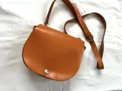 イルビゾンテ クオイエット レザー　本革　ショルダーバッグ