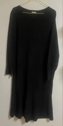 GU ブラック ワンピース