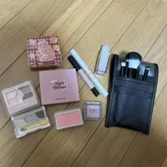 プチプラコスメ+筆