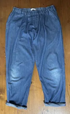 Item thumbnail for item b8c034c9-524a-48c1-aa3d-cebdcf84a4c9