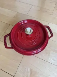 ストウブ（staub）ピコ・ココット ラウンド 20cmのサムネイル