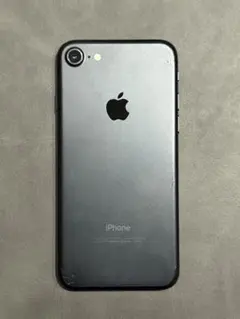 Apple iPhone 7 ブラック 本体
