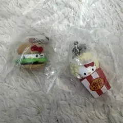 ガチャガチャ　ハローキティ　アメリカンデザイン　めじるしアクセサリー