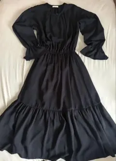 【earth music＆ecology アース】黒ワンピース フリル袖♡可愛い