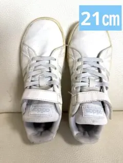 adidas ホワイト スニーカー 3本ライン　21㎝