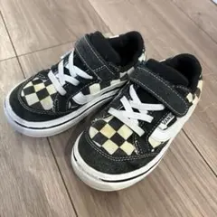 vans スニーカー　キッズ　黒　白　17センチ