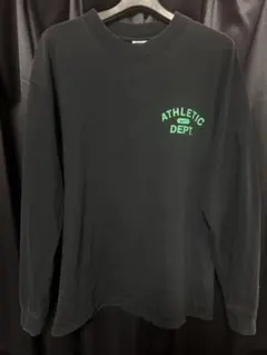 あ*ん様 『300円スタート！』NIKE 長袖カットソー 黒×緑