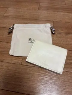【新品未使用】IL BISONTE 二つ折り財布 ホワイトのサムネイル