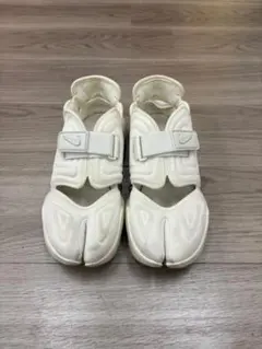 Nike アクアリフト