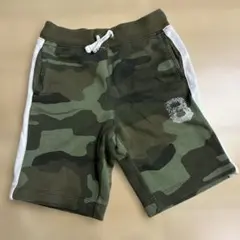 130 GAP KIDS 迷彩柄ハーフパンツ M