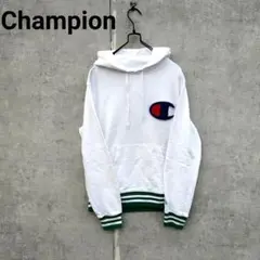 チャンピオン　Champion　刺繍ロゴ　スウェットプルオーバー　パーカー　古着
