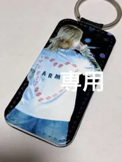 Meekenさま♡専用 BTS Jimin ジミン レザー風キーホルダー - メルカリ