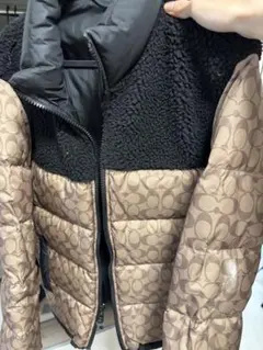 最終特価 コーチ COACH ダウンジャケット シグネチャー