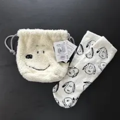 ！SALE！【新品・未使用】PEANUTS スヌーピー ポーチとソックスセット
