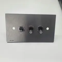 ツールボックス ZS3-103w トグルスイッチプレート