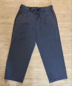 美品 ユニクロ タックワイドパンツ グレー サイズ M