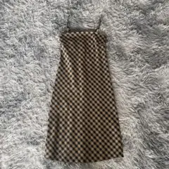 キャミワンピース ベージュと黒のチェック
