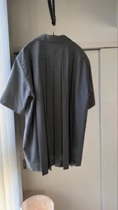 sacai 24ss グレーストライプ プリーツシャツ スラックス セットアップのサムネイル