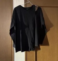 ジーナシス　tシャツ