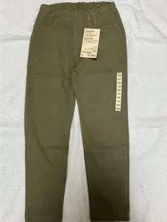新品 無印良品　動きやすいレギンスパンツ カーキグリーン 120cm 長ズボンのサムネイル