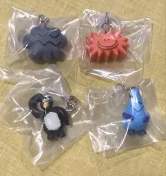 Daisuke Kondoめじるしアクセサリー　4種