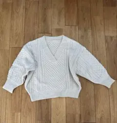 SENSE OF PLACE Vネック ケーブルニット オフホワイト