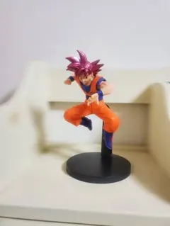 ドラゴンボール 超サイヤ人ゴッド 孫悟空 フィギュア UFOキャッチャーのサムネイル