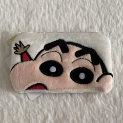 クレヨンしんちゃん　ポーチ　韓国　ダイソー　新品