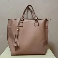レディース/トートバッグ/ピンクベージュ/タッセル付き/仕切り/三層収納