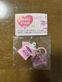 メゾピアノ　Tシャツめじるしチャーム　ピンク×ハート柄