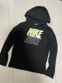 NIKEパーカー