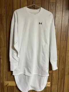 最終特価！アンダーアーマー　トレーナー