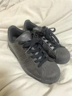 adidas スーパースター オールブラック トリプルブラックのサムネイル