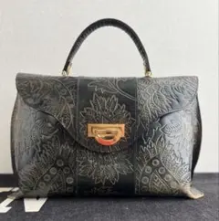 Item thumbnail for item d7239f03-c6ad-4748-85fc-957dbca0fc12