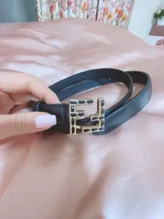 FENDI 黒レザーベルト（80/32）2025年1月購入のサムネイル