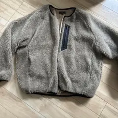 ボアジャケット ベージュ ジッパーポケット付き