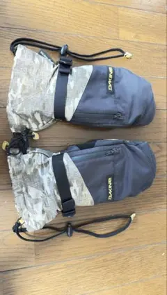 DAKINE カモフラージュ ミトンのサムネイル